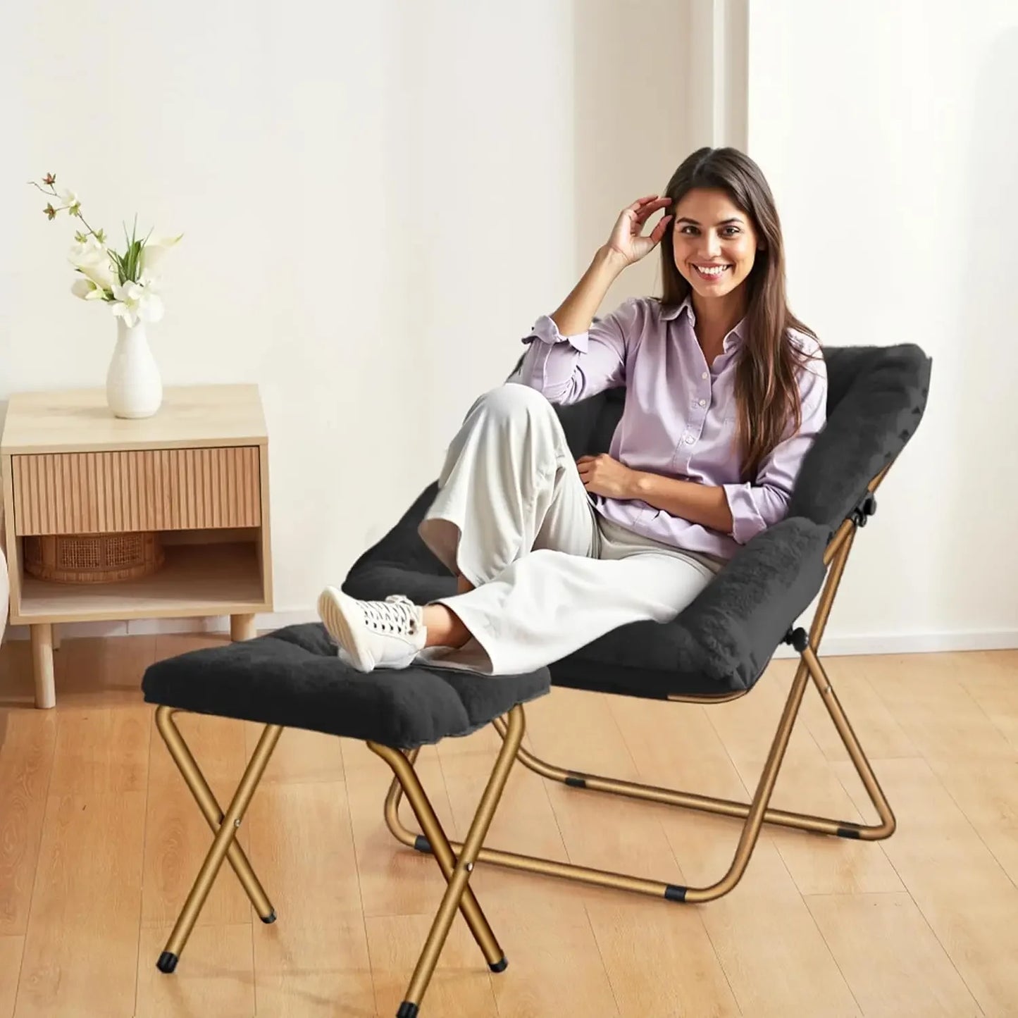 Foldable Saucer Chair