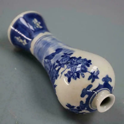Chinese old porcelain vase