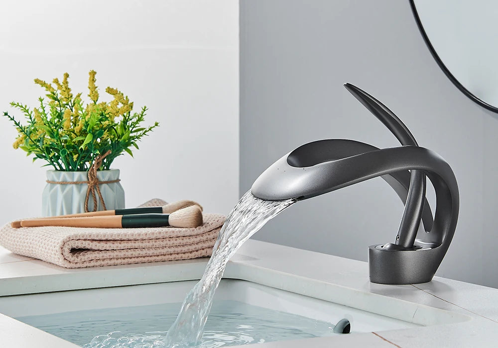 Modern Style Deck Mounted Brass Waterfall Faucet